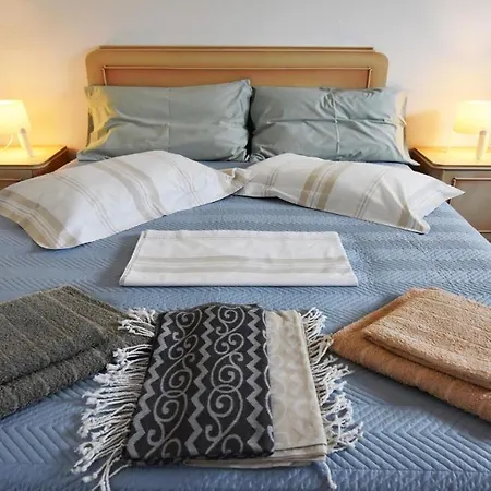 The Charming House, Ideal For 4 To 5 People Ioulis