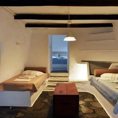 The Charming House, Ideal For 4 To 5 People Ioulis