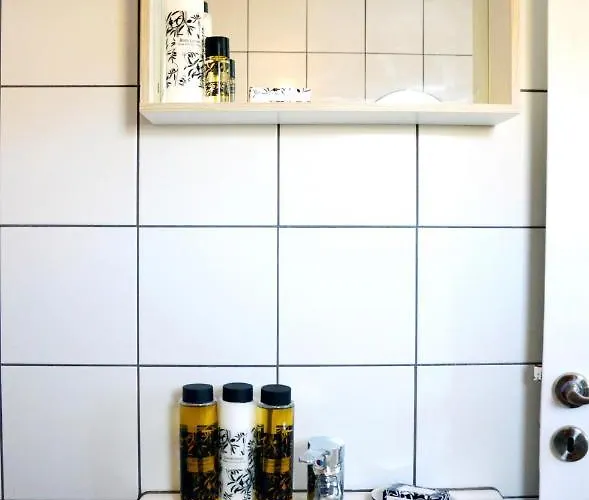 The Charming House, Ideal For 4 To 5 People Ferienhaus *