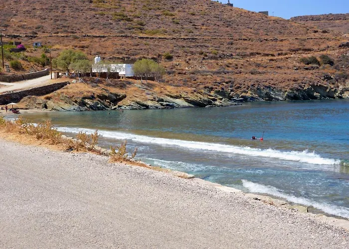 The Charming House, Ideal For 4 To 5 People * Ioulis